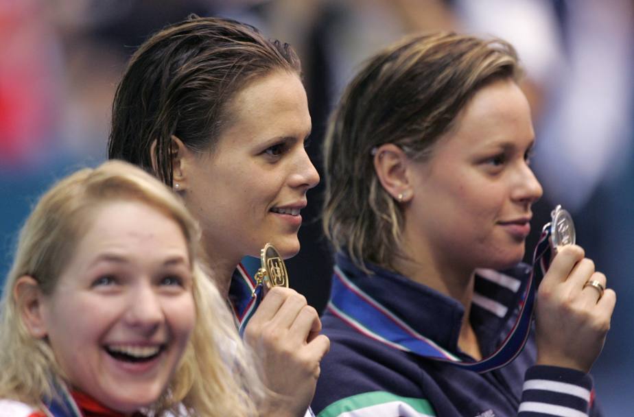 2007 a Debrecen, Ungheria  l’anno dei campionati europei in vasca corta Federica Pellegrini conquista l’argento nei 400 mt stile libero 4’00”78, davanti a lei ancora Laure Manaudou (Afp)
